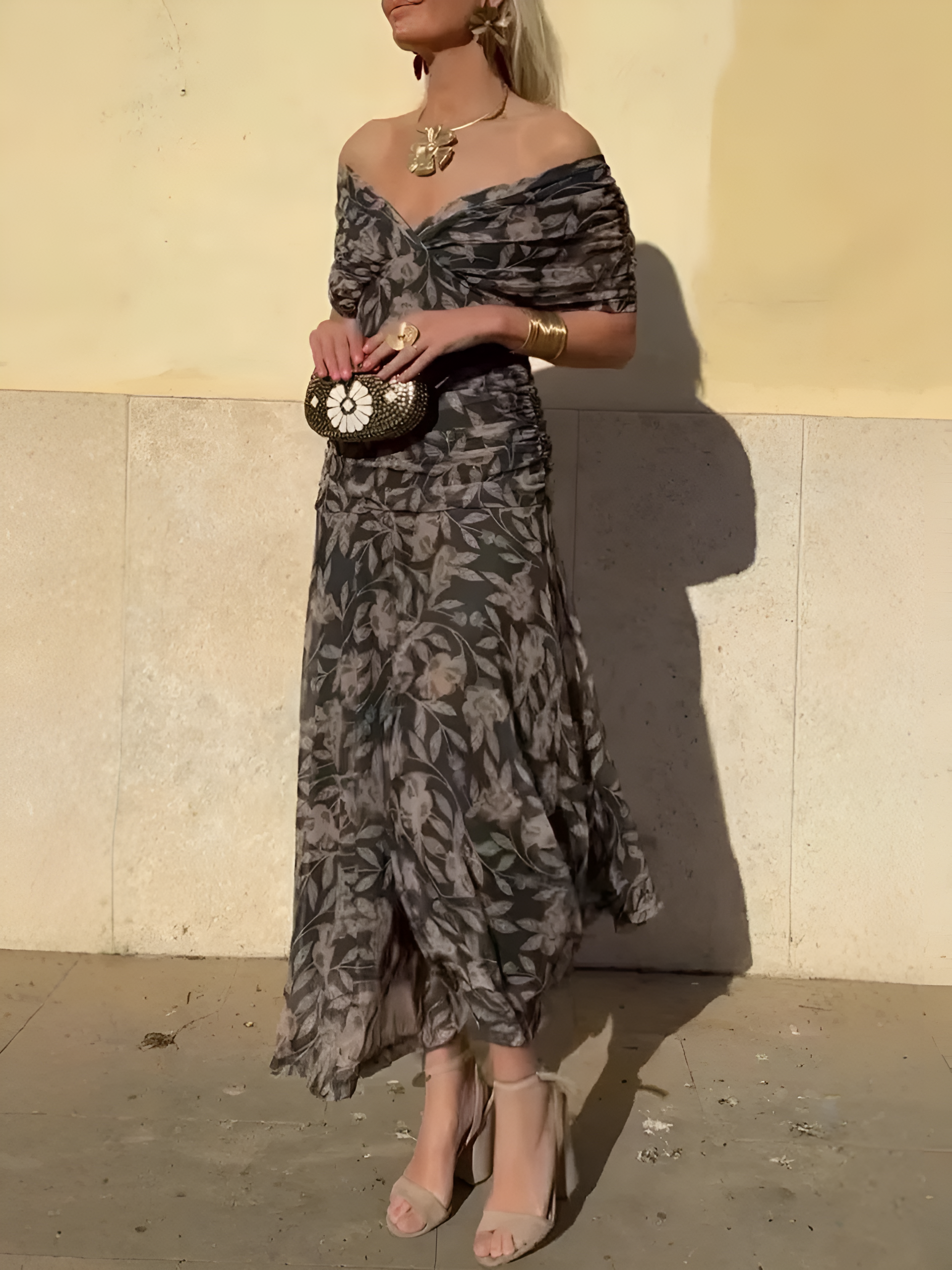 Bella Elegance™ | The dress that celebrates your femininity