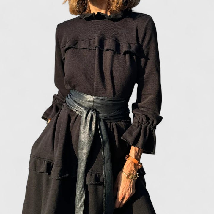 LYSAVYNNE – SOPHISTICATED MIDI DRESS