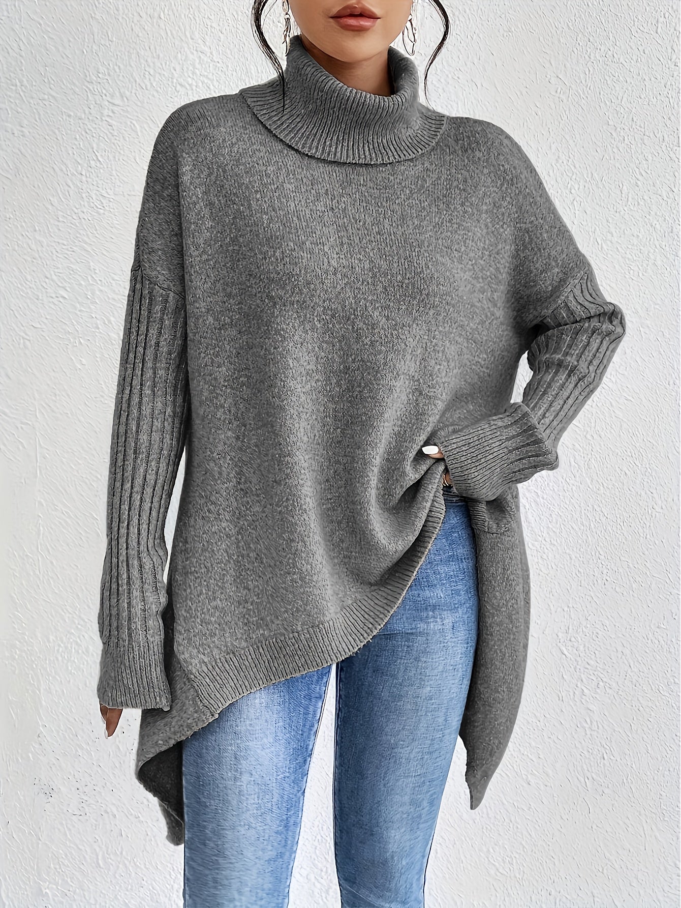 Isla - Oversized Turtleneck Sweater