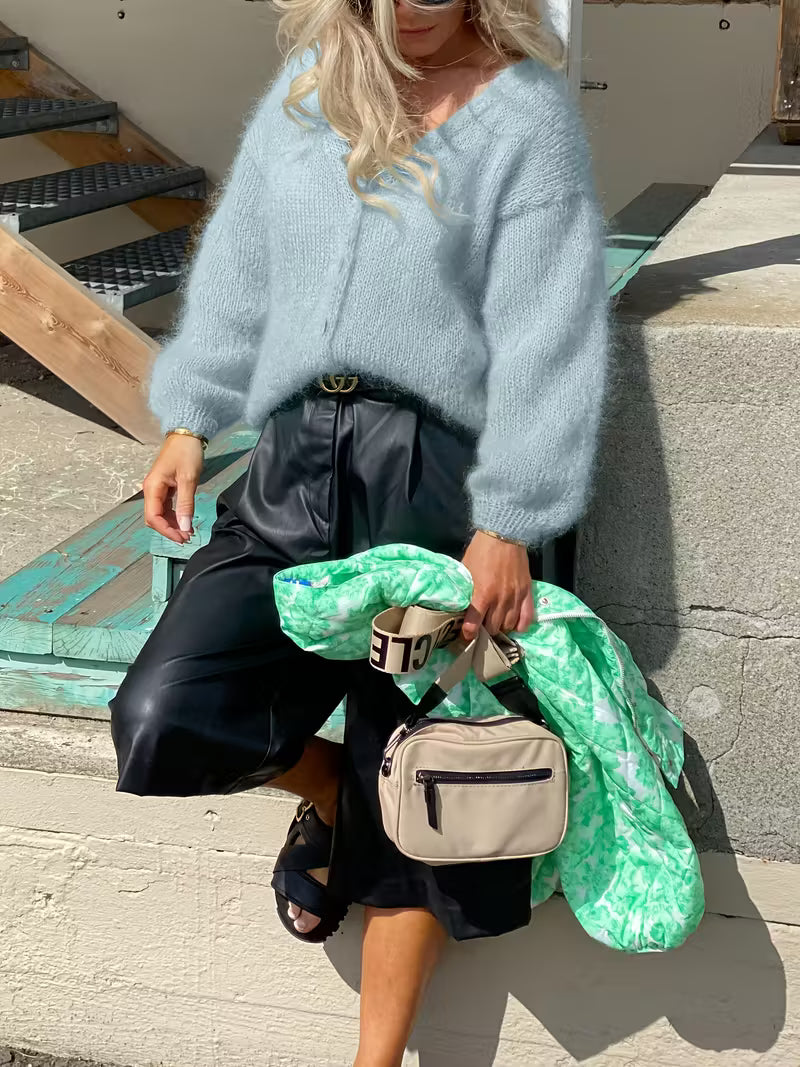 Hozanna - Long Sleeve Knitted Sweater With Button