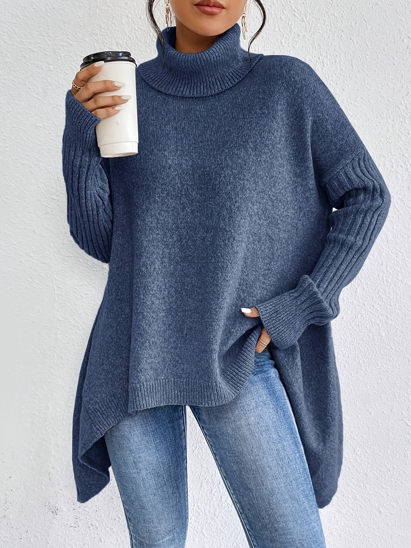 Isla - Oversized Turtleneck Sweater