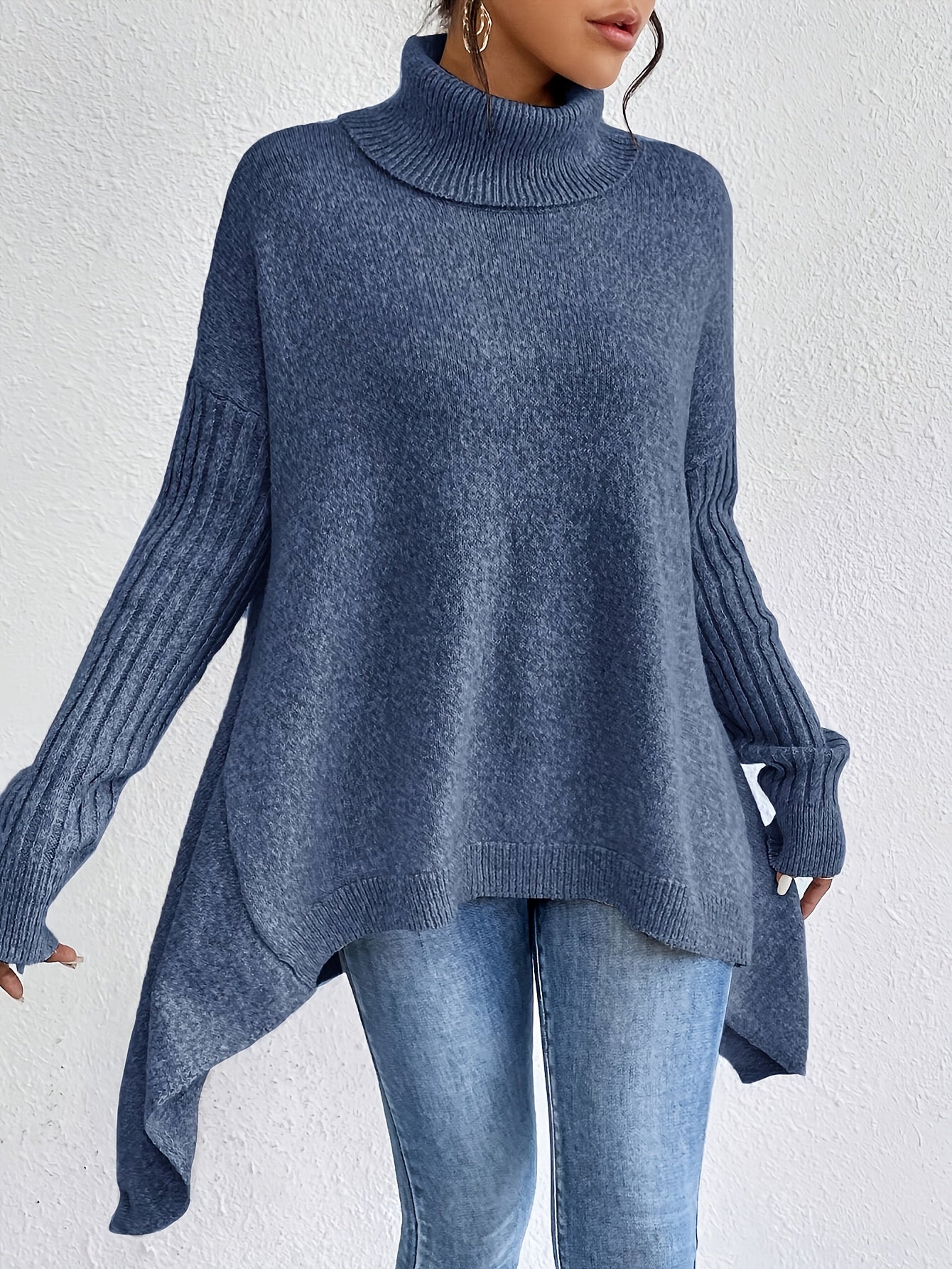 Isla - Oversized Turtleneck Sweater